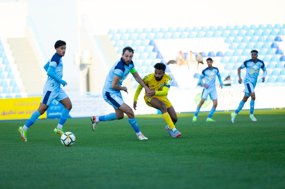 دوري-يلو-الباطن-يؤزم-موقف-العين.-والحزم-يقسو-على-أحد-بثلاثية