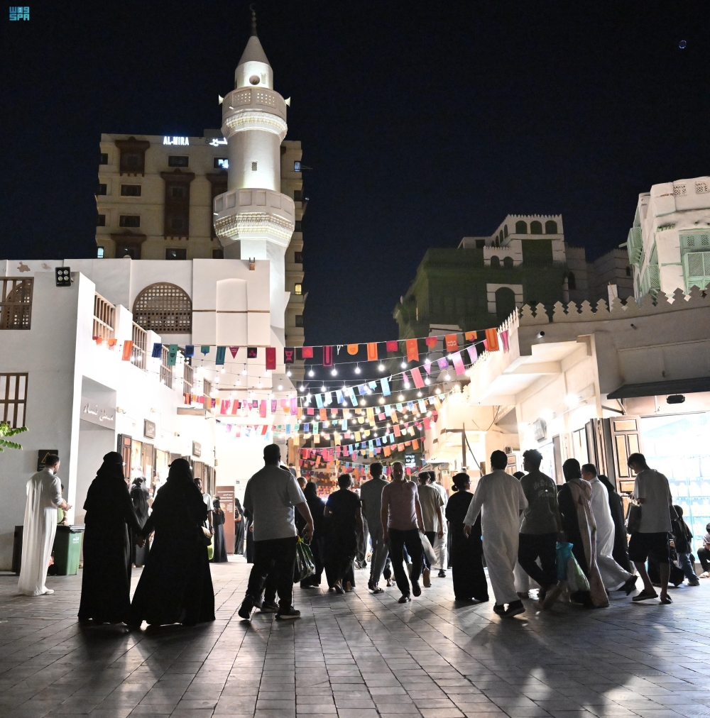 صور|-الفوانيس-تُزيّن-ميادين-وشوارع-جدة-بمناسبة-رمضان