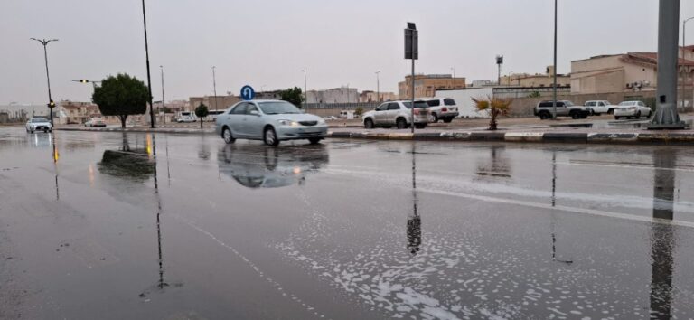 “الأرصاد”-ينبه-من-أمطار-رعدية-ونشاط-للرياح-على-منطقتي-حائل-وجازان