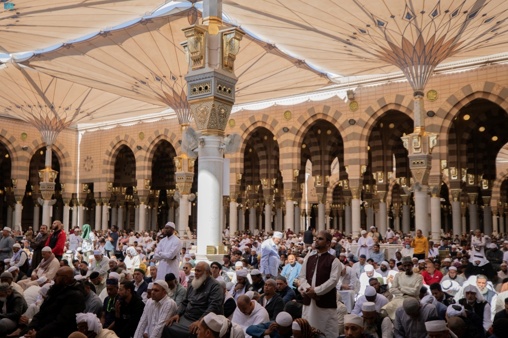 لزوار-المسجد-النبوي-الشريف.-كيفية-تقديم-بلاغ-إلكتروني-لتحسين-الخدمة