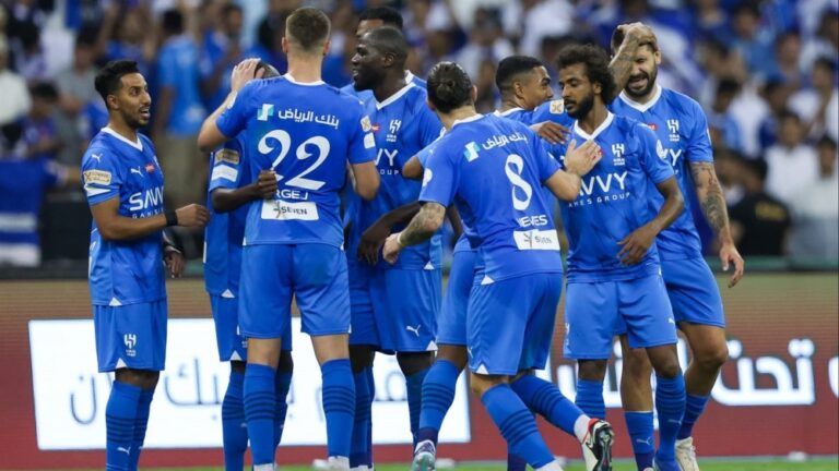 بالأسماء.-تأكد-غياب-رباعي-الهلال-عن-مباراة-باختاكور