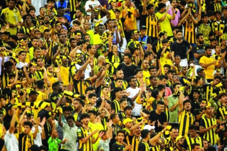 نفاد-تذاكر-مدرجات-الاتحاد-لمباراة-الشباب