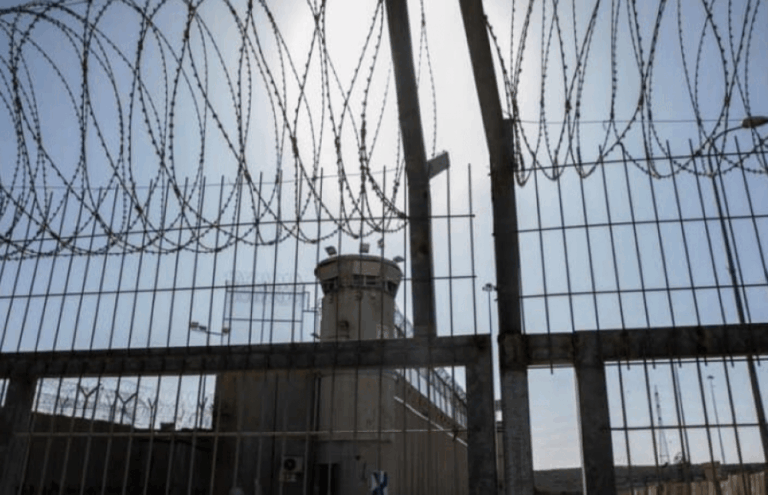 استشهاد-أسير-فلسطيني-داخل-سجون-الاحتلال-الإسرائيلي