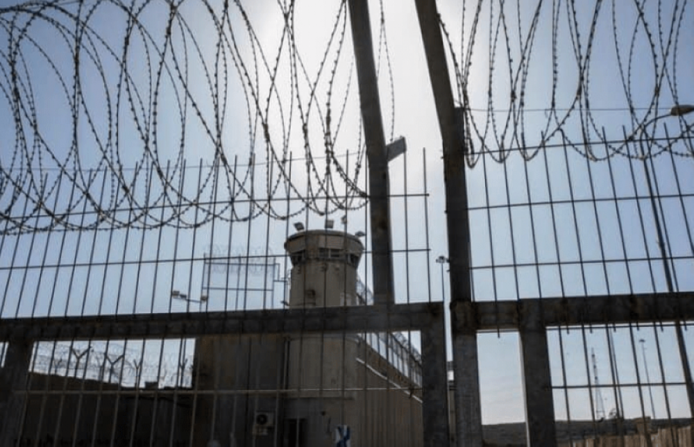 استشهاد-أسير-فلسطيني-داخل-سجون-الاحتلال-الإسرائيلي
