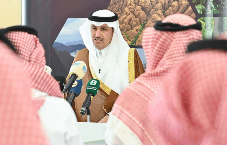 وزير-النقل:-التطور-في-منطقة-جازان-ينبئ-بمستقبل-باهر