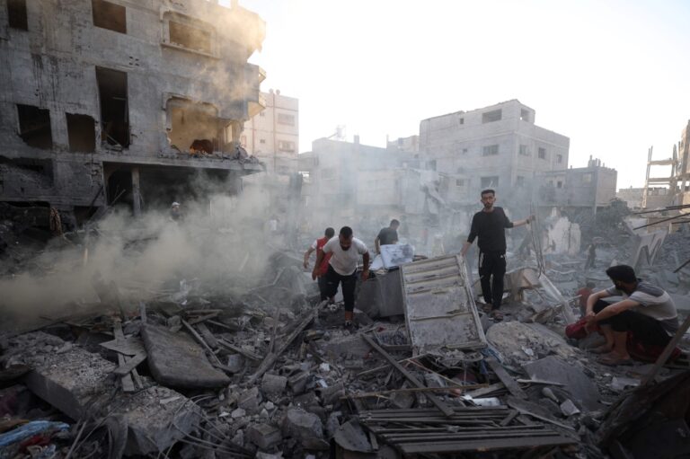 قطاع-غزة.-استشهاد-طفل-فلسطيني-بانفجار-جسم-من-مخلفات-الاحتلال