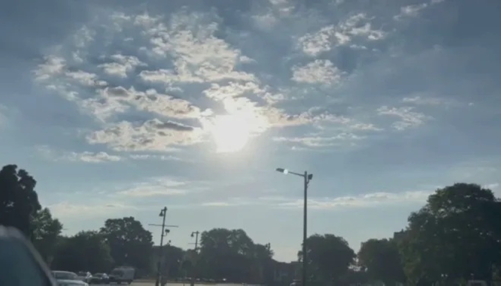 غيوم-خفيفة.-بيان درجات-الحرارة-والظواهر-الجوية-على-مدن-المملكة