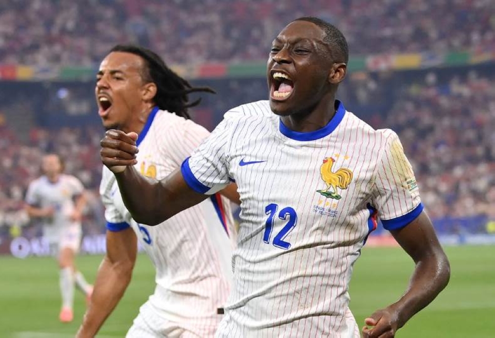 تصفيات-مونديال-2026.-كولو-مواني-خارج-تشكيلة-فرنسا-بسبب-كسر-في-الفك