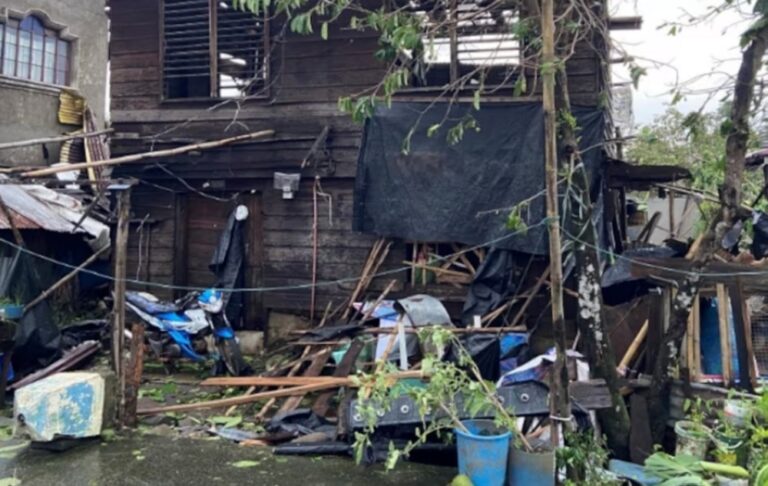 إعصار-كالمايجي-يكبد-فيتنام-خسائر-تتجاوز-296-مليون-دولارًا