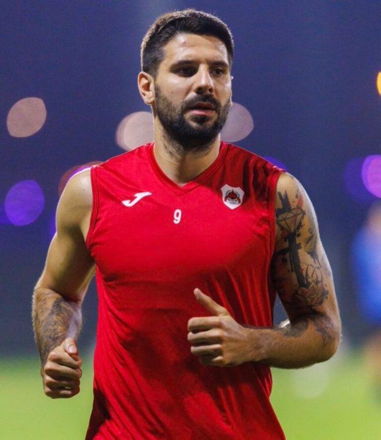 الأمير-نواف-بن-سعد-يكشف-كواليس-طلب-إنزاغي-رحيل-ميتروفيتش-من-الهلال