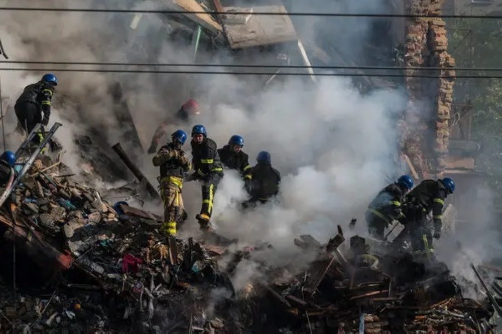 فضيحة-فساد-واسعة-في-أوكرانيا.-وزيلينسكي-يدعو-وزيرين-إلى-الاستقالة