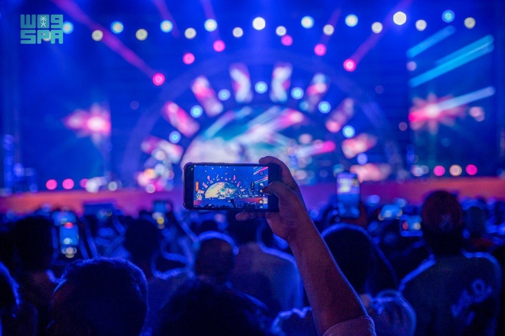 صور|-عروض-فنية-وتراثية-للاحتفاء-بثقافة-بنجلاديش-بـ”انسجام-عالمي”