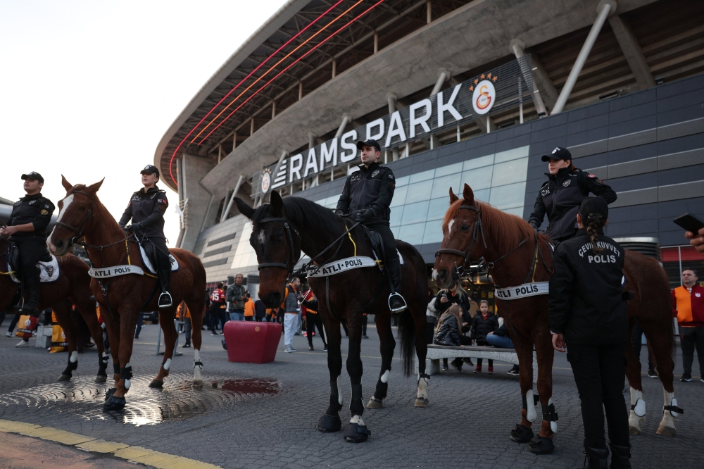 الاتحاد-التركي-يعلن-إيقاف-100-لاعبًا-في-قضية-المراهنات