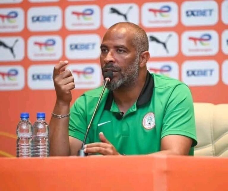 مدرب-نيجيريا-يتهم-الكونغو-الديمقراطية-بـ-“الشعوذة”-بعد-فشل-التأهل-للملحق-العالمي