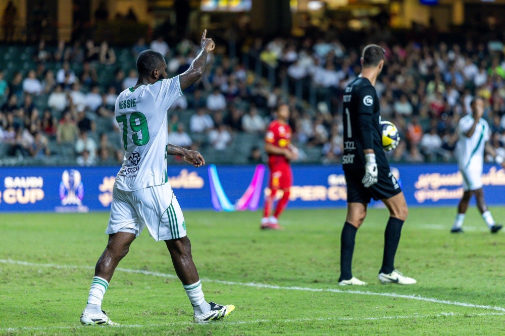 مصادر-تكشف-عن-مفاجأة-بشأن-تجديد-عقد-فرانك-كيسيه-في-الأهلي