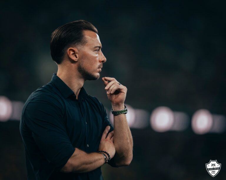 يايسله-يعيد-3-لاعبين-لتشكيل-الأهلي-الرسمي-أمام-القادسية