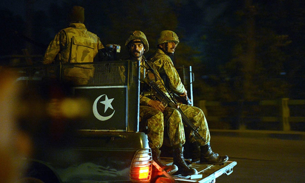 بعد-معلومات-استخباراتية.-مقتل-8-مسلحين-بعملية-للجيش-في-باكستان