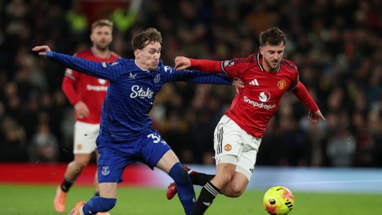 بـ10-لاعبين.-إيفرتون-يفوز-على-مانشستر-يونايتد-في-الدوري-الإنجليزي