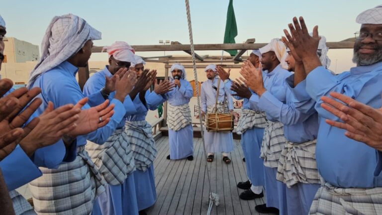 «النهام».-معالج-نفسي-وقائد-لإيقاع-العمل-في-سفن-الغوص