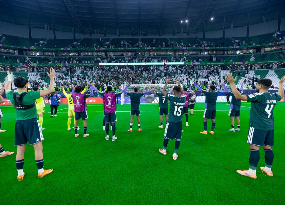 الأخضر-يفك-عقدة-ملعب-المدينة-التعليمية-بفوزه-على-عُمان-في-كأس-العرب-2025