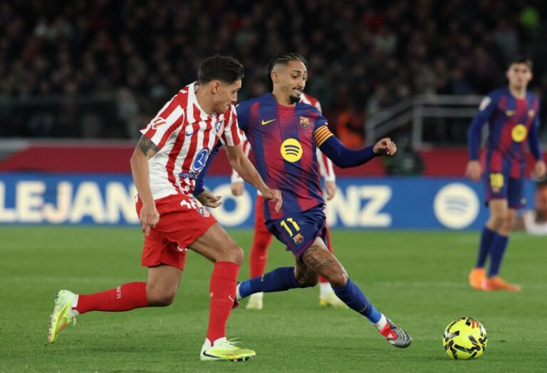 برشلونة-يفوز-على-أتلتيكو-مدريد-بثلاثية-ويتصدر-ترتيب-الدوري-الإسباني