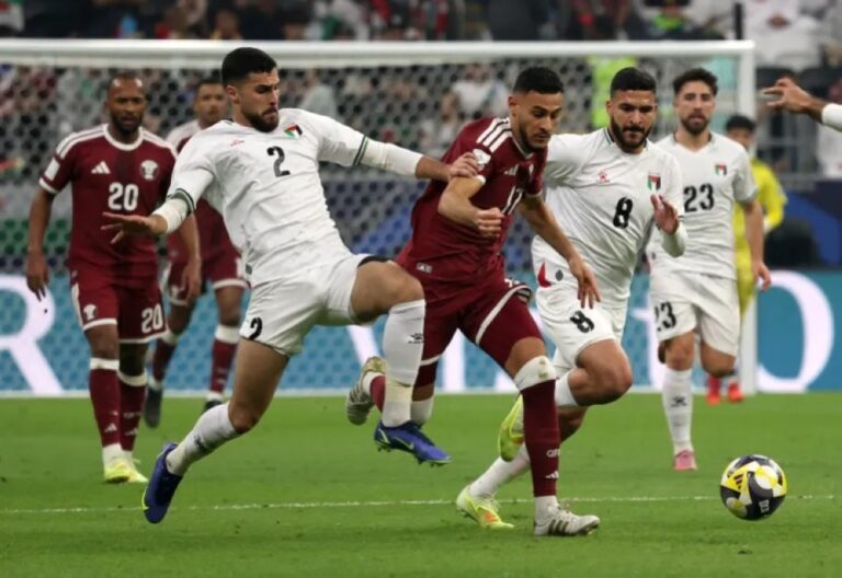 كأس-العرب-2025.-قطر-للتعويض-أمام-سوريا-المنتشية-وفلسطين-لتأهل-غير-متوقع