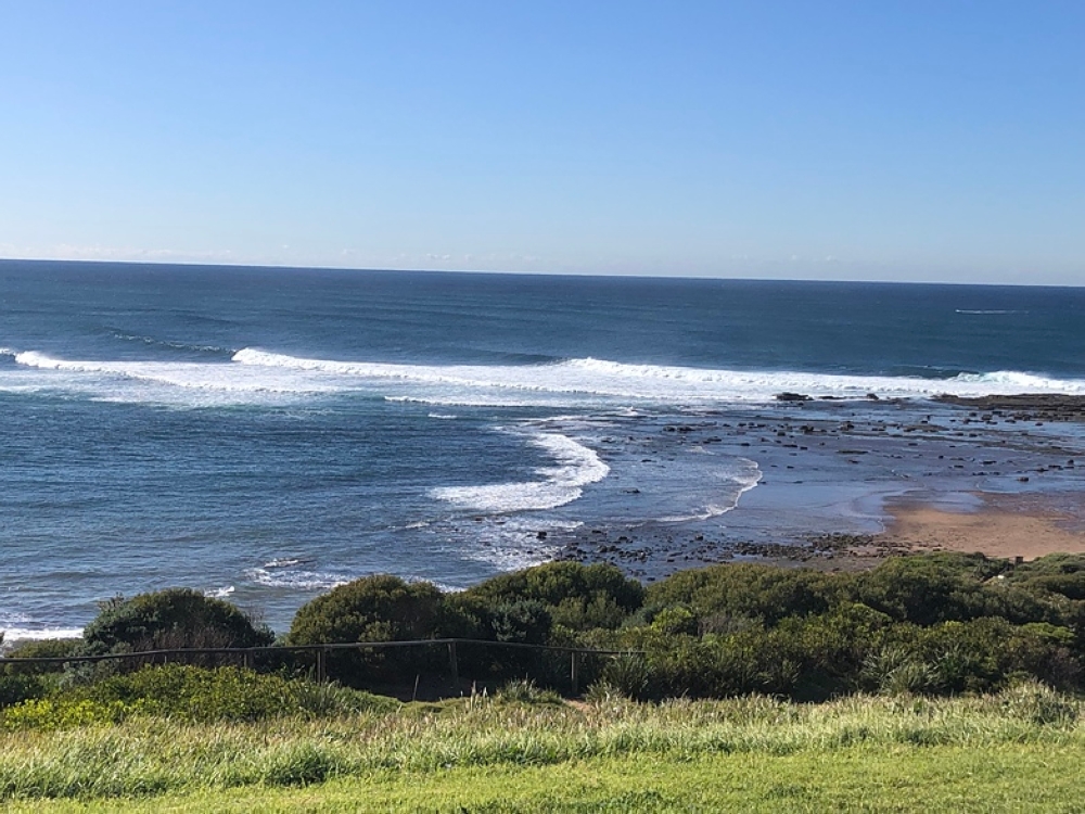 حالة-الطقس.-أمطار-رعدية-ورياح-نشطة-على-أجزاء-من-7-مناطق