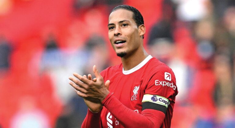 فان-دايك-عن-تهميش-محمد-صلاح-“لا-أحد-يملك-رصيدا-غير-محدود”