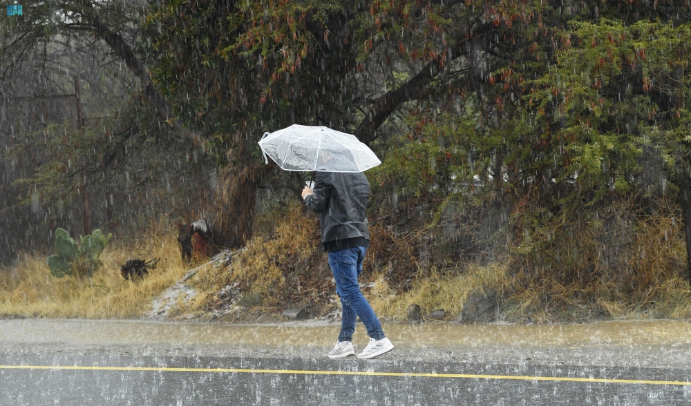 موجة-أمطار-غزيرة-تبدأ-اليوم-وتستمر-6-أيام.-وتحذيرات-من-مخاطر-السيول