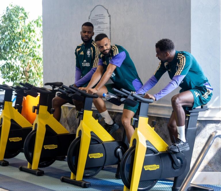 الأخضر-يفتح-صفحة-المغرب.-وقرار-من-فرانسوا-رودريغيز