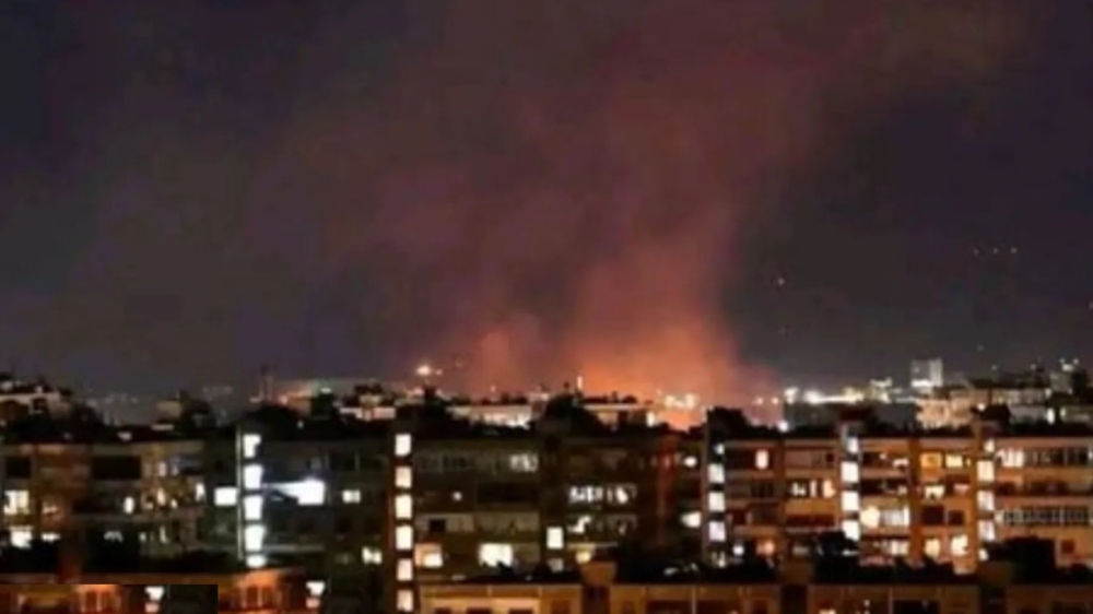 دون-إصابات.-سقوط-قذائف-مجهولة-المصدر-بمحيط-مطار-المزة-في-دمشق