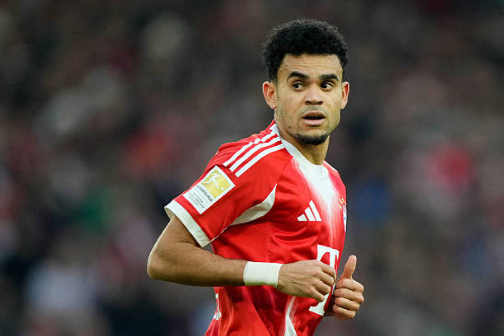 لويس-دياز-يثني-على-محمد-صلاح-بعد-الأزمة-الأخيرة-مع-ليفربول