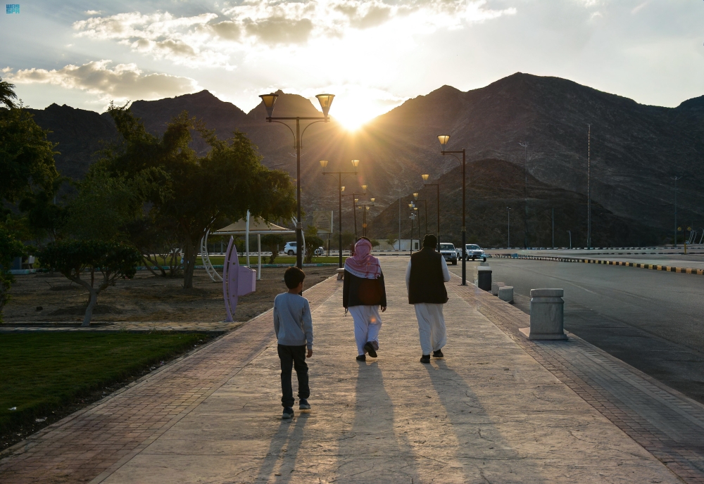 شاهد|-متنزه-الأمير-جلوي.-وجهة-الاستجمام-بالإجازات-في-نجران