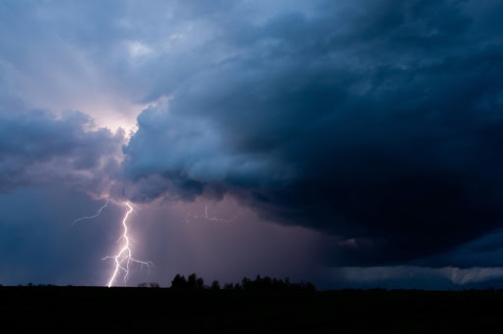 طقس-السبت-في-السعودية.-أمطار-وزخات-من-البرد-وضباب-على-12-منطقة