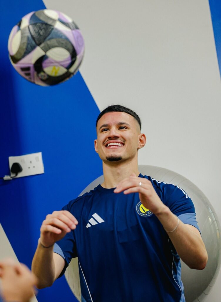 عاجل.-الهلال-يفاجئ-عبدالله-الحمدان-بقرار-بعد-انتقاله-لصفوف-النصر