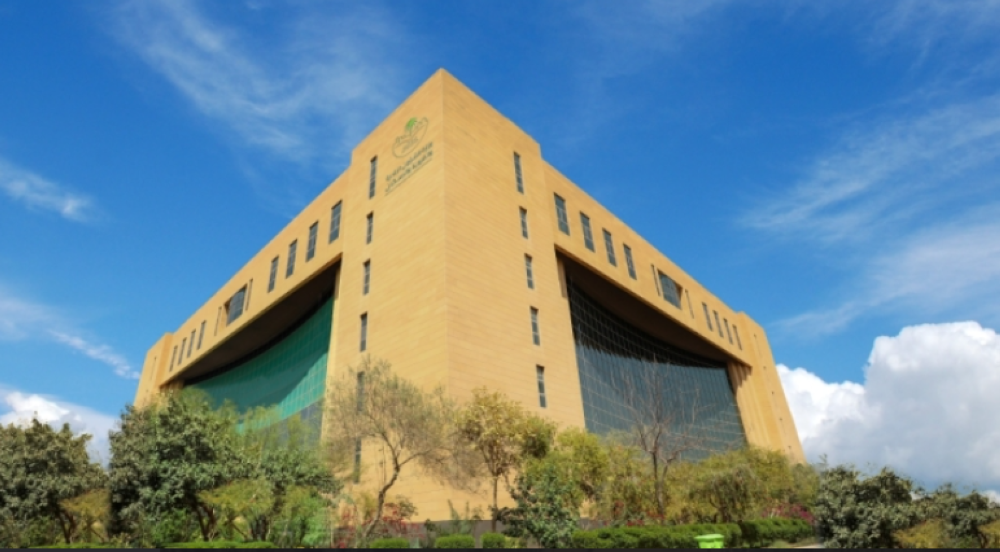 البلديات-والإسكان:-مركز-“إتمام”.-38-خدمة-رقمية-لدعم-التطوير-العقاري