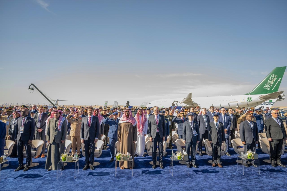 وزير-الدفاع:-سررت-بلقاء-وزراء-الدفاع-وكبار-المسؤولين-من-الدول-الشقيقة-والصديقة