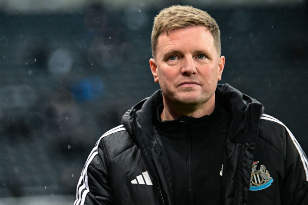 هاو-:-لازالت-الشخص-المناسب-لإنقاذ-نيوكاسل-يونايتد-من-التعثرات