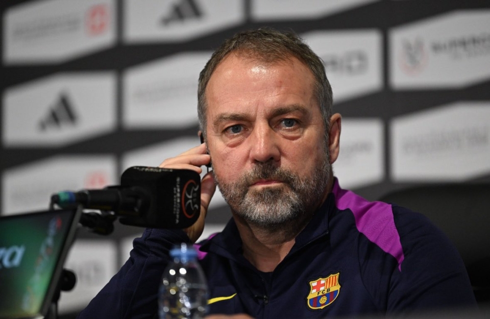 فليك-يستعين-بثلاثي-برشلونة-أمام-أتلتيكو-مدريد