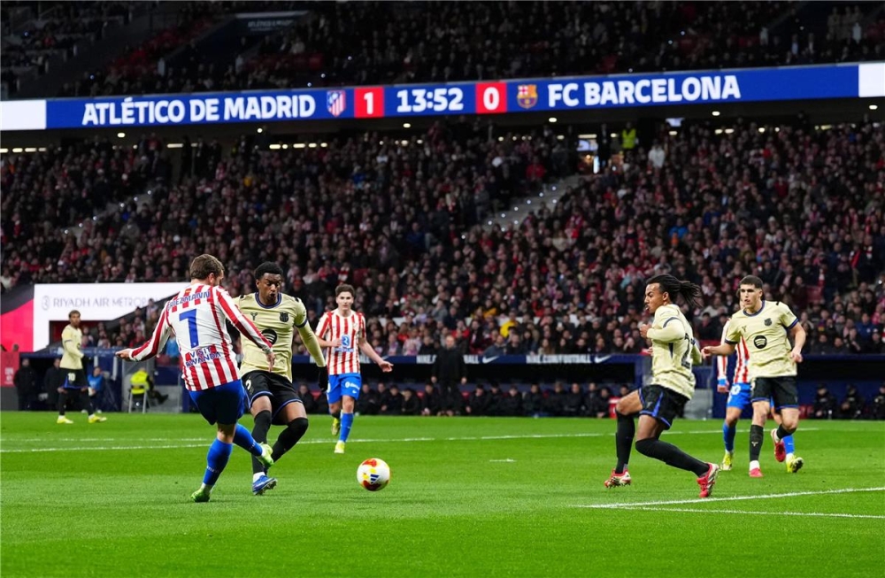 برشلونة-يسقط-برباعية-على-يد-أتلتيكو-مدريد-بنصف-نهائي-كأس-ملك-إسبانيا