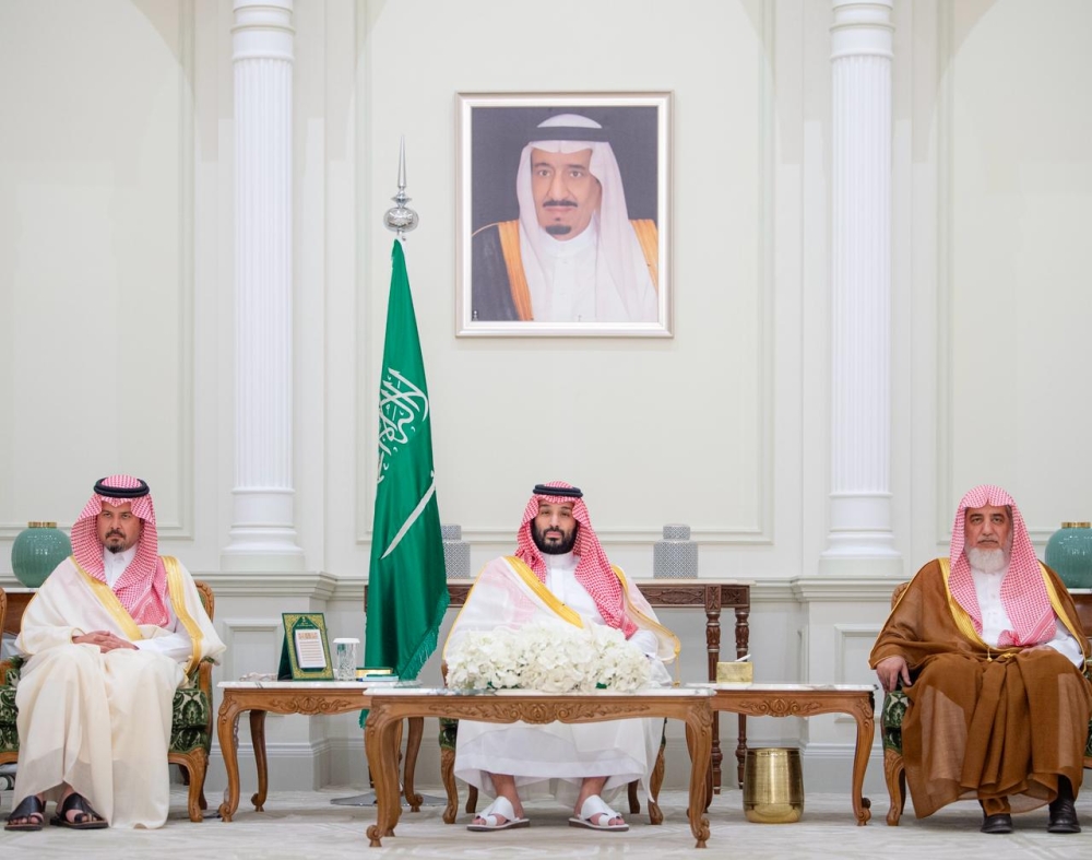 ولي-العهد-يستقبل-المهنئين-بشهر-رمضان-في-المدينة-المنورة