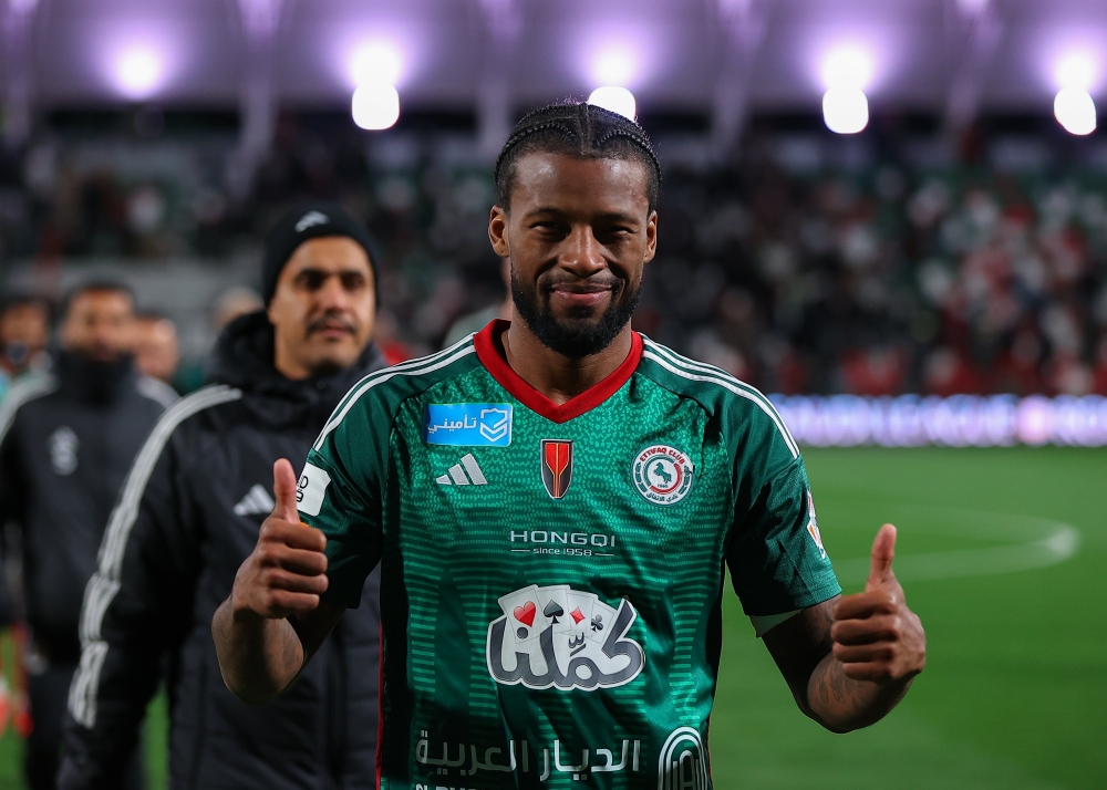 عاجل.-الاتفاق-يجدد-عقد-فينالدوم-لمدة-موسمين