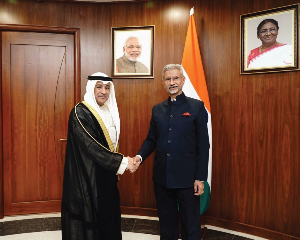أمين-مجلس-التعاون-يبحث-تعزيز-العلاقات-مع-وزير-خارجية-الهند