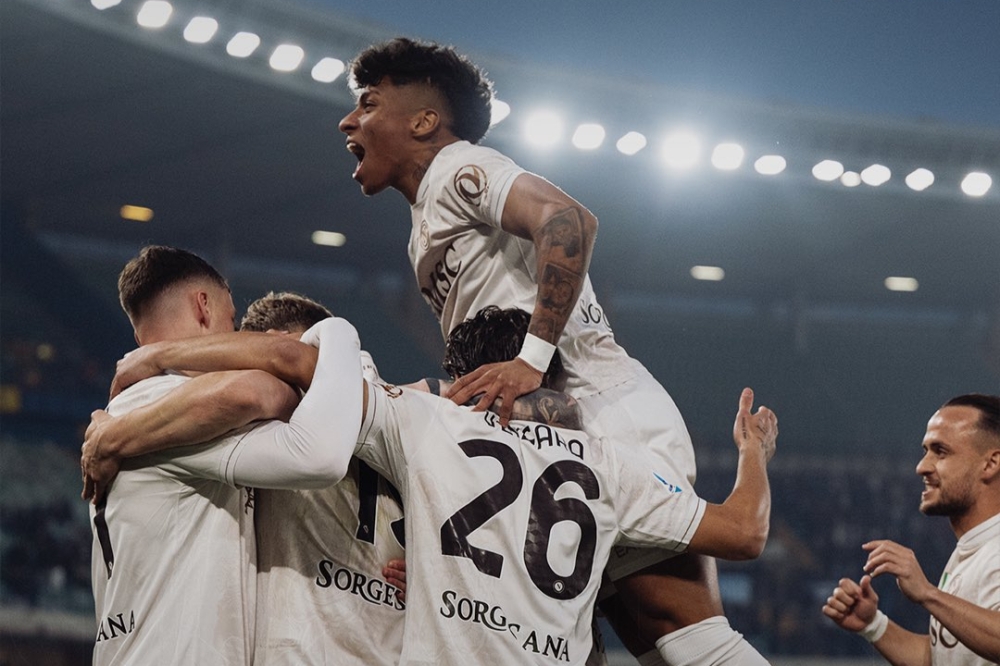 عاجل.- لوكاكو-ينقذ-نابولي-ويمنحه-فوزًا-في-الرمق-الأخير-على-فيرونا