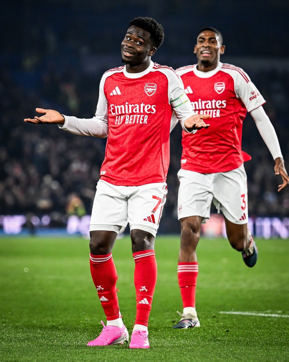 ساكا-يقود-أرسنال-لانتصار-بشق-الأنفس-أمام-برايتون-ويوسع-الفارق-مع-السيتي
