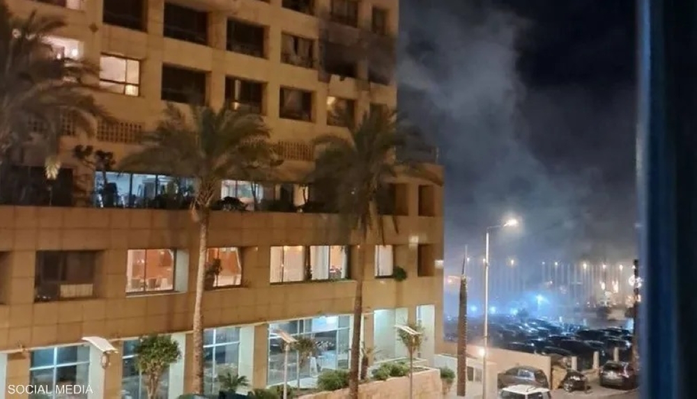 مصرع-4-في-غارة-إسرائيلية-على-فندق-بالروشة-على-واجهة-بيروت-البحرية