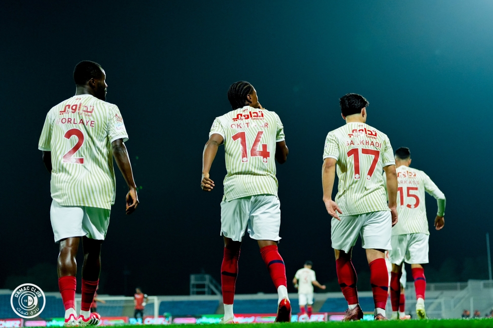 الخميس.-ضمك-يبحث-عن-النقاط-الثلاث-في-مواجهة-النجمة