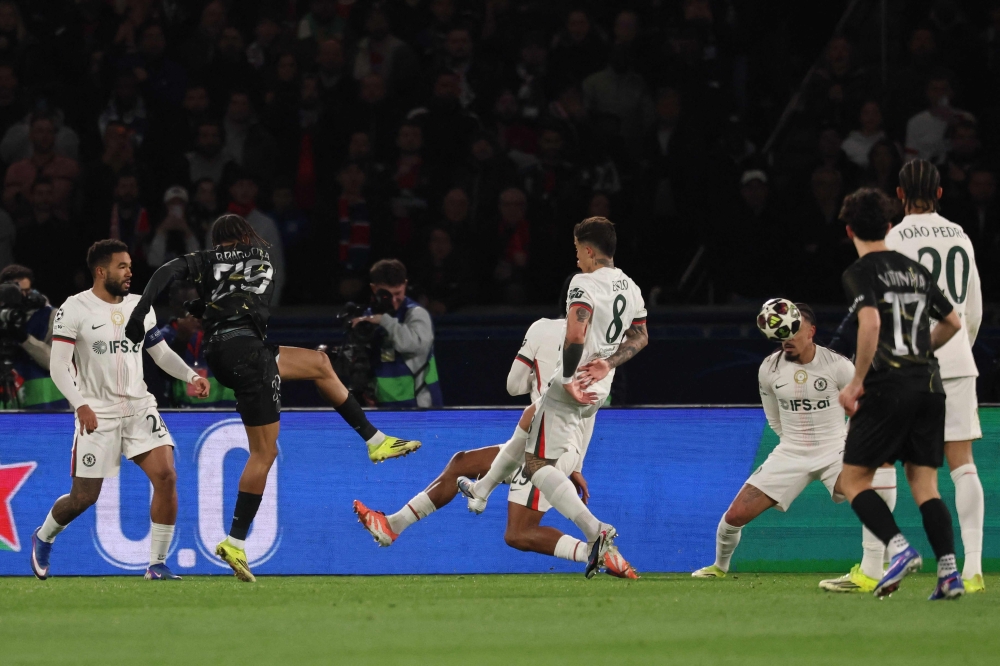 عاجل.-باريس-سان-جيرمان-يقسو-على-تشيلسي-بخماسية-في-دوري-أبطال-أوروبا