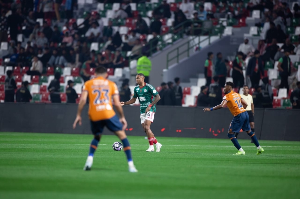 ماذا-قدم-الفيحاء-والاتفاق-في-دوري-روشن-2025/26؟