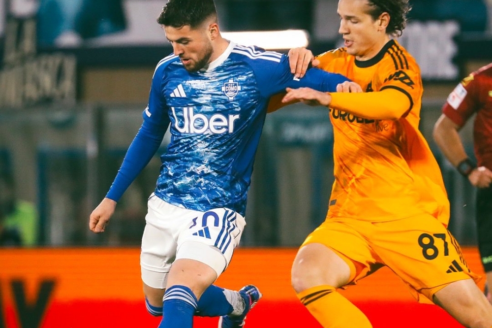 كومو-يقلب-الطاولة-على-روما-وينفرد-بالمركز-الرابع